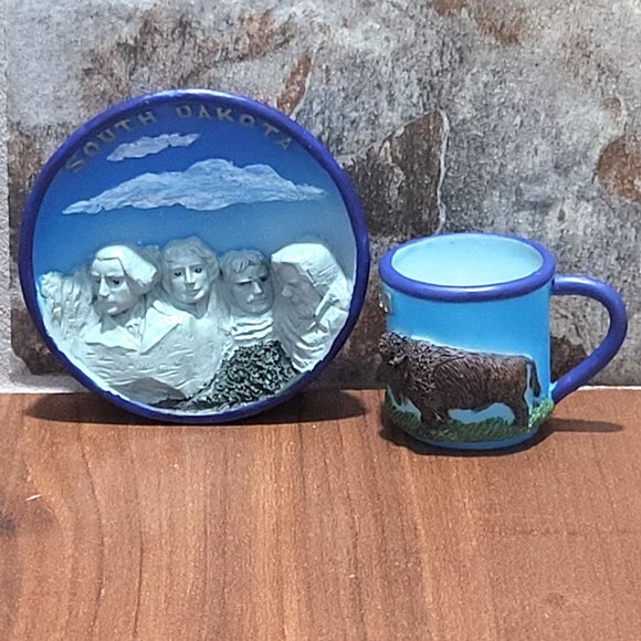 VTG SNCO Miniature Decorative South Dakota Plate & Buffalo Mug Set 1999 - Picture 1 of 12